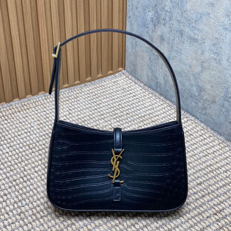 Y51 hobo bags
